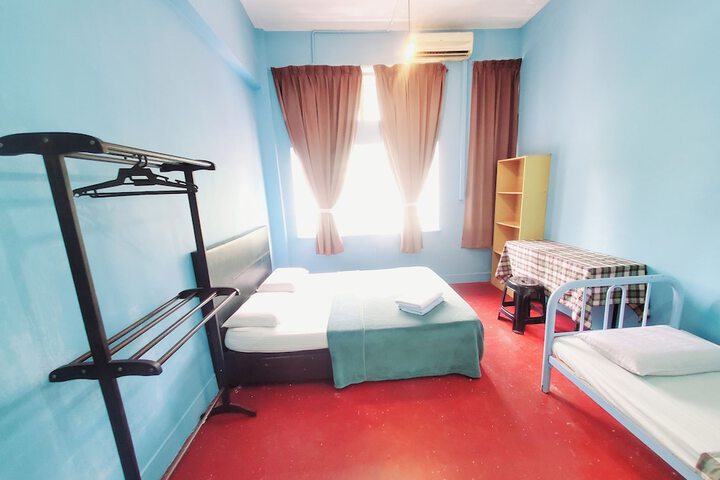 Room 22 of 50
