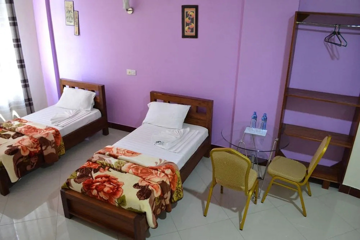 Room 2 of 13
