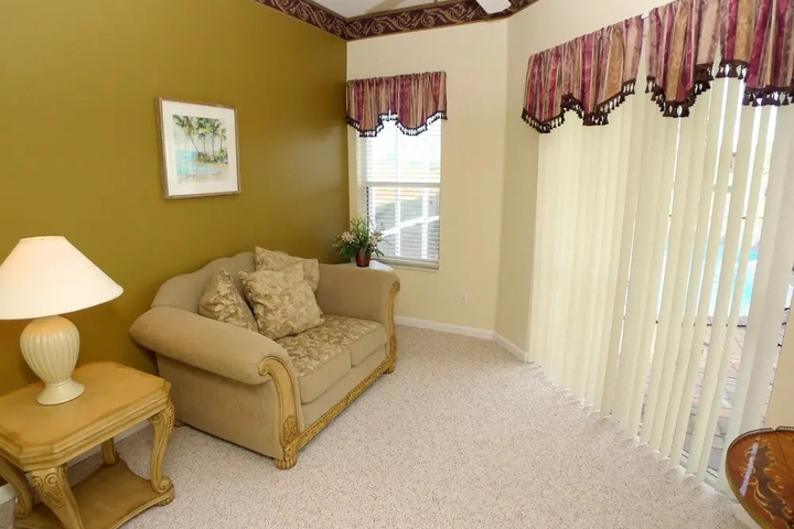 Room 2 of 17