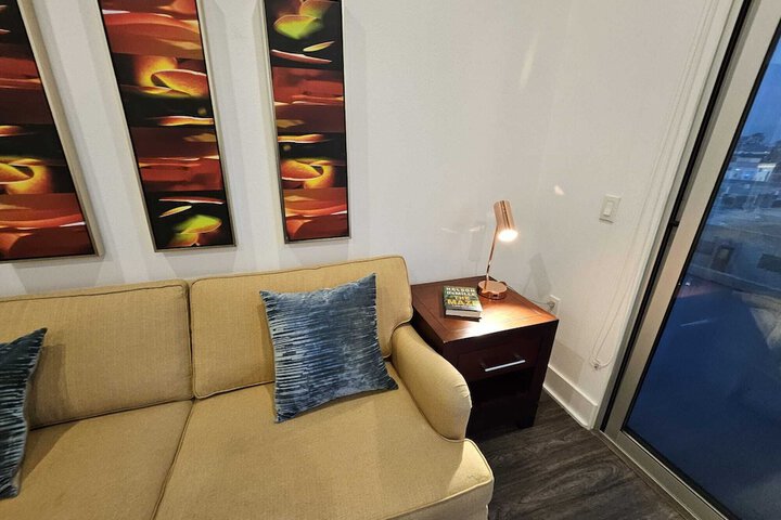 Room 46 of 61