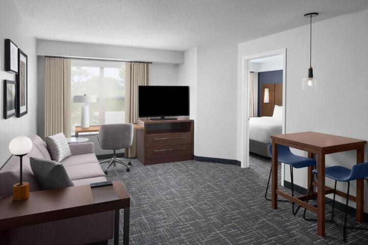 Room 28 of 29
