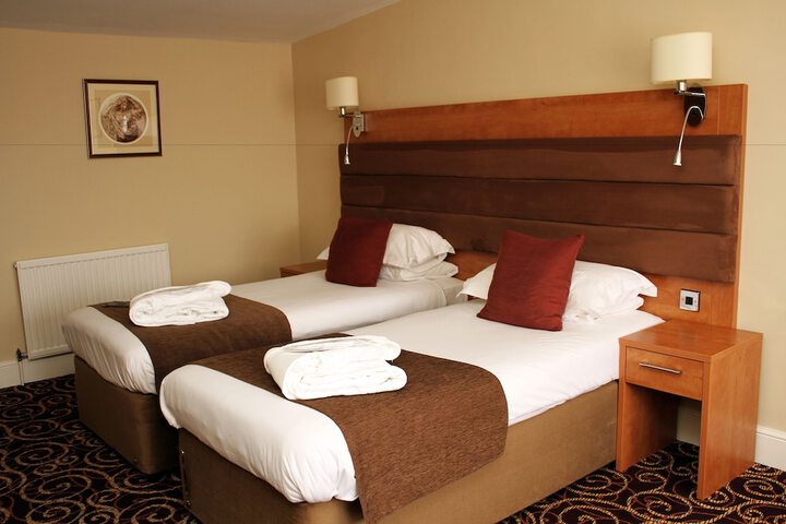 Room 4 of 54