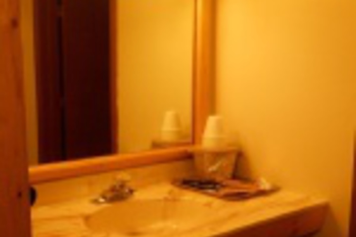 Room 301 of 348