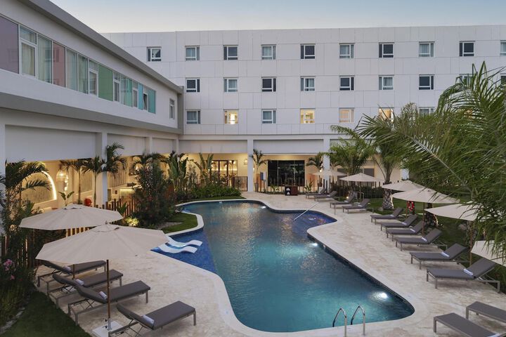 Royal Beach Hotel Punta Cana a Jdv by Hyatt Hotel