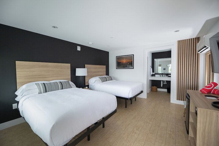 Hotel Interior 29 of 35