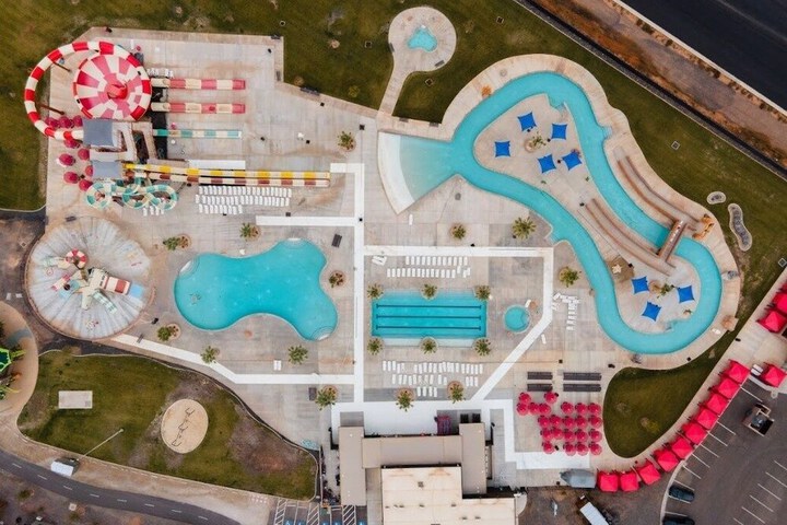 Pool 25 of 47