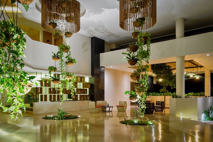 Hotel Interior 3 of 73