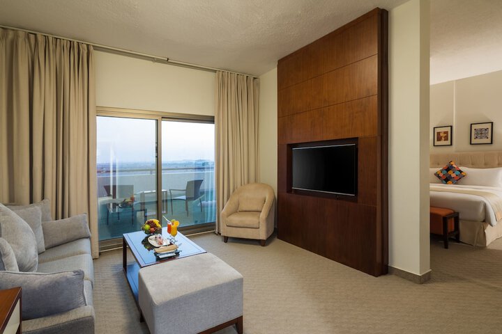 Room 42 of 84