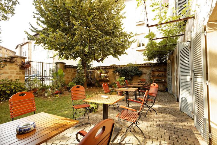 Terrace/Patio 40 of 43