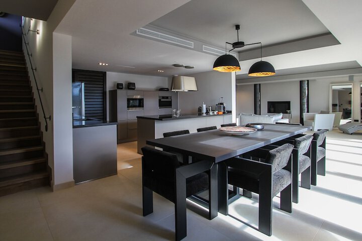 Dining Photos