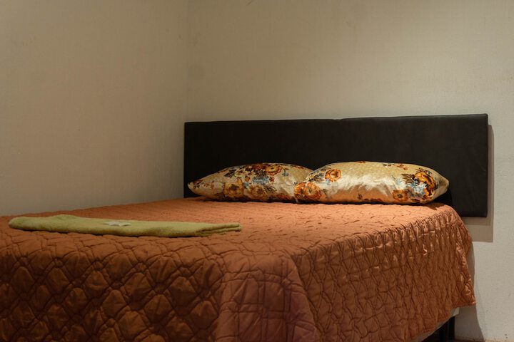 Room 9 of 36