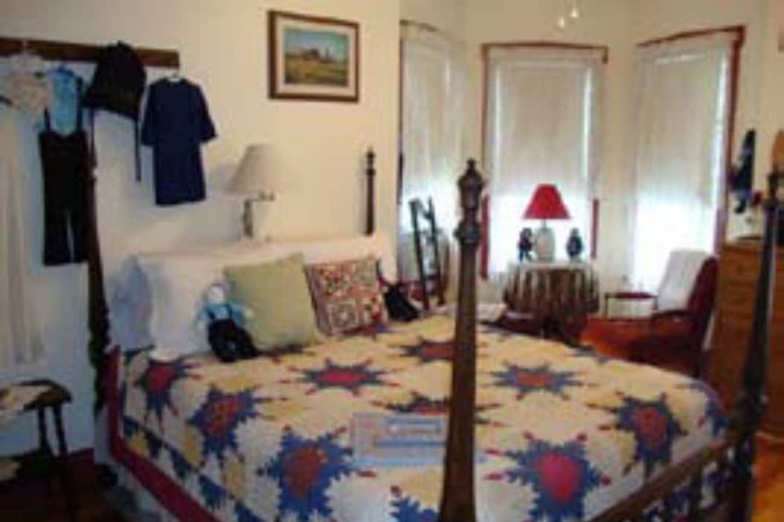 Room 15 of 32