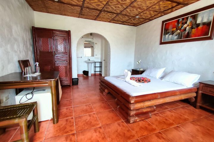 Room 16 of 47