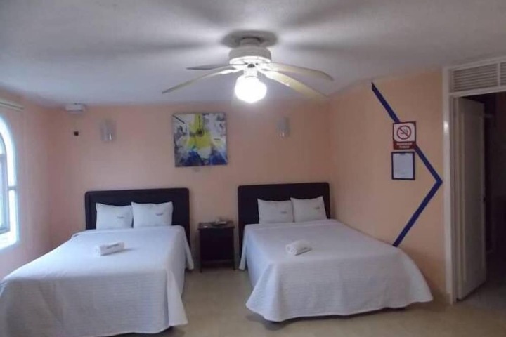 Room 10 of 63