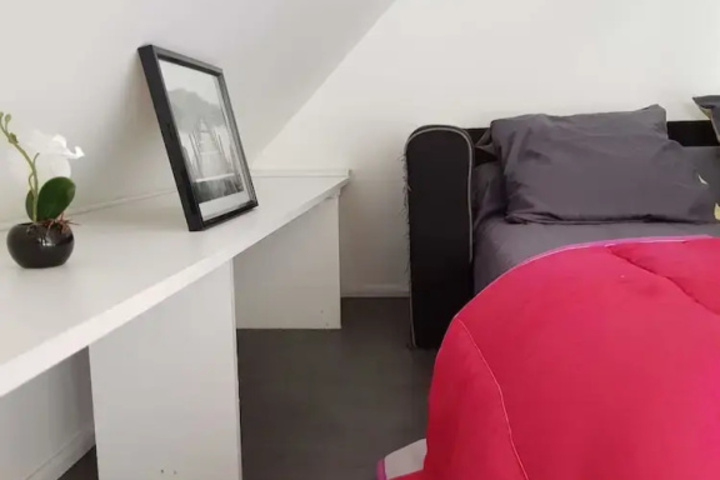 Room 3 of 13