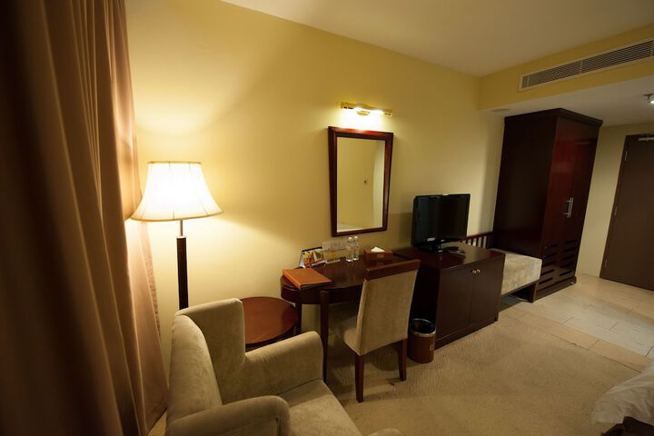 Room amenity