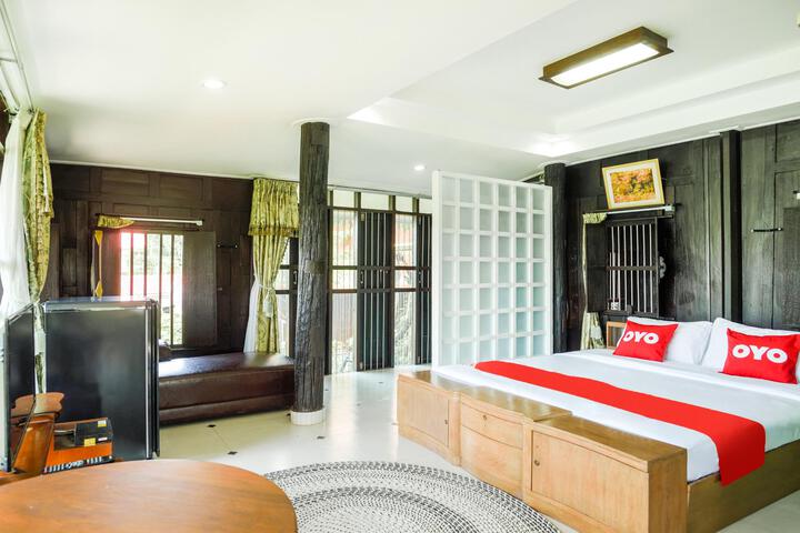 Room 13 of 25