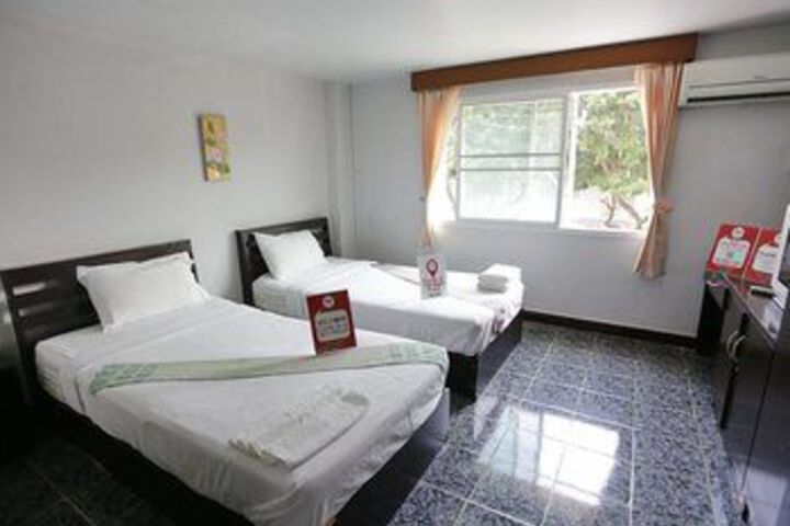 Room 17 of 20