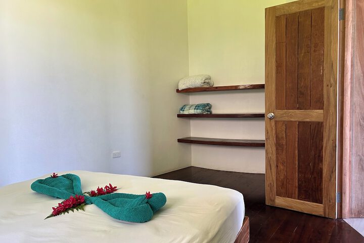 Room 4 of 44