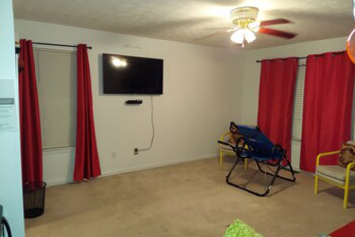Room 17 of 64