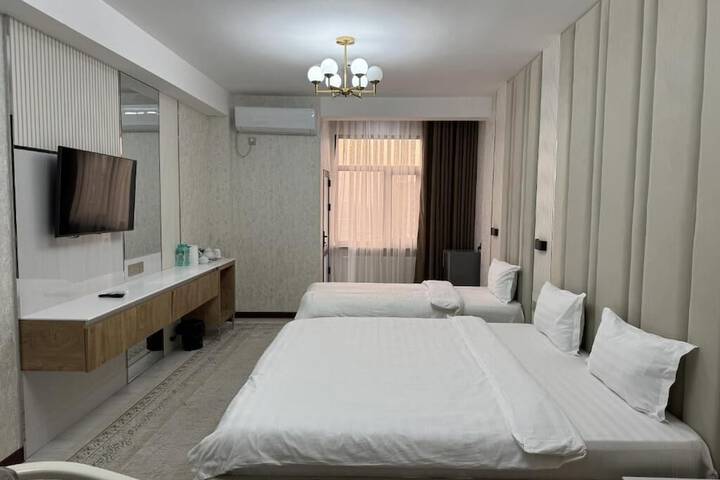 Aram Baland Hotel