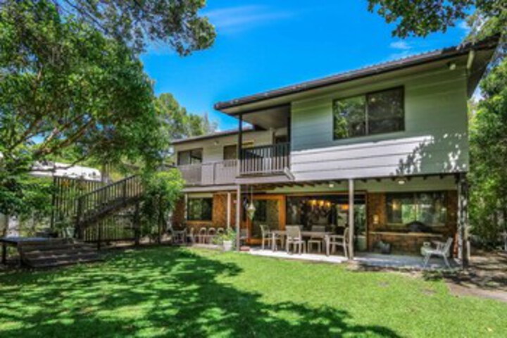 Hotel Exterior 6 of 21