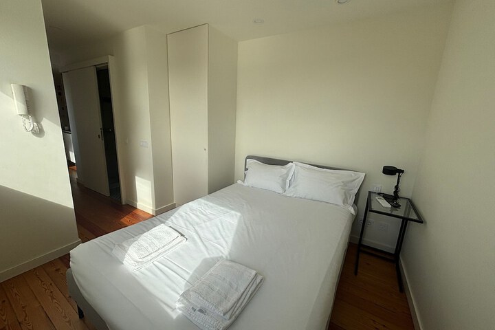 Room 8 of 287