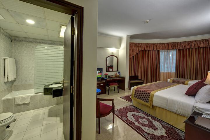 Room 12 of 47