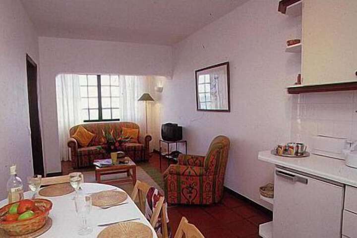 Room 14 of 35