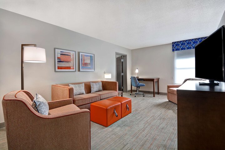 Room 21 of 60