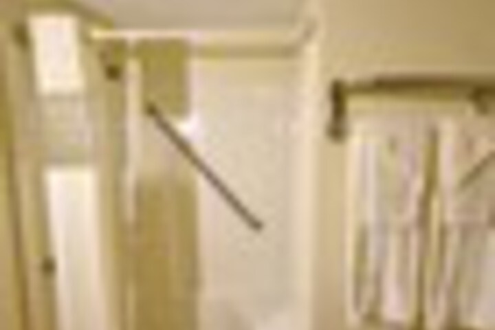 Room 164 of 207