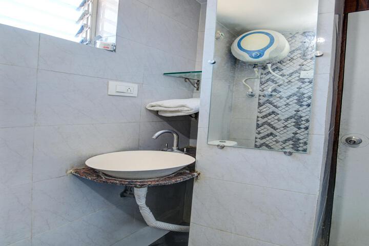 OYO 3326 Hotel Balaji