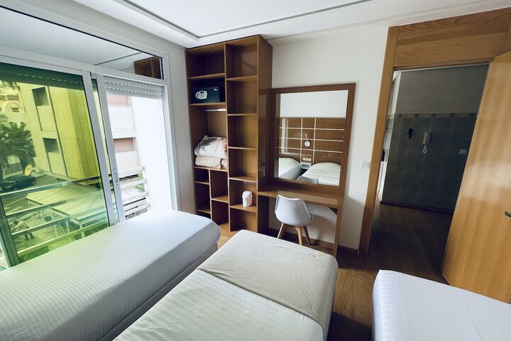 Room 18 of 28