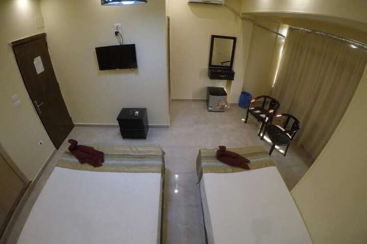 Room 22 of 33