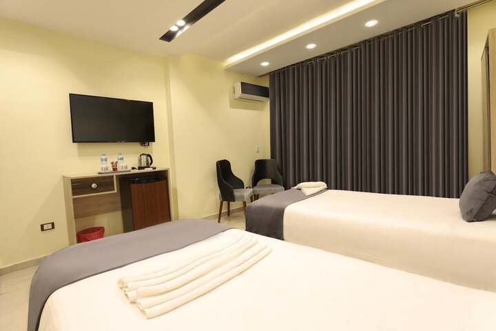 Room 21 of 59