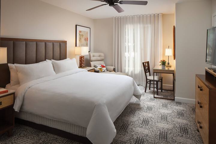 Room 3 of 50