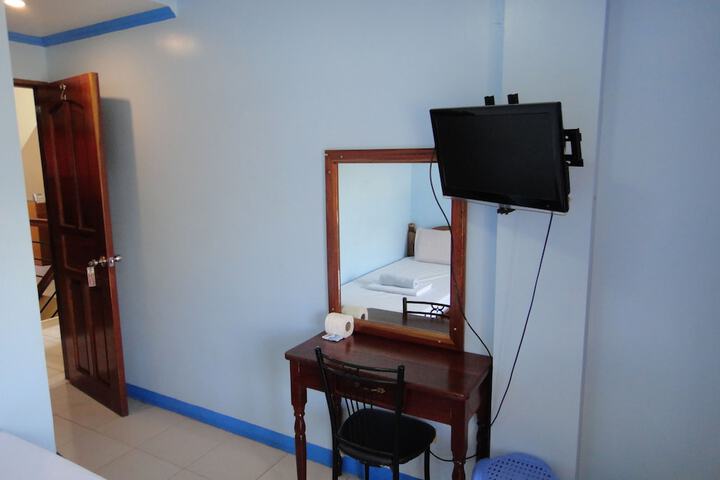 Room 22 of 40