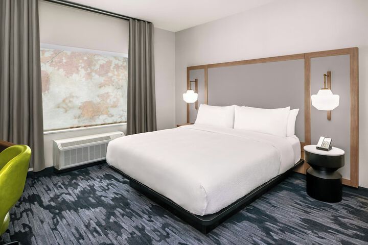 Room 17 of 70