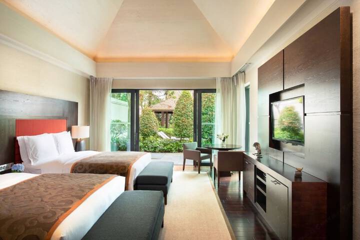 Room 30 of 167