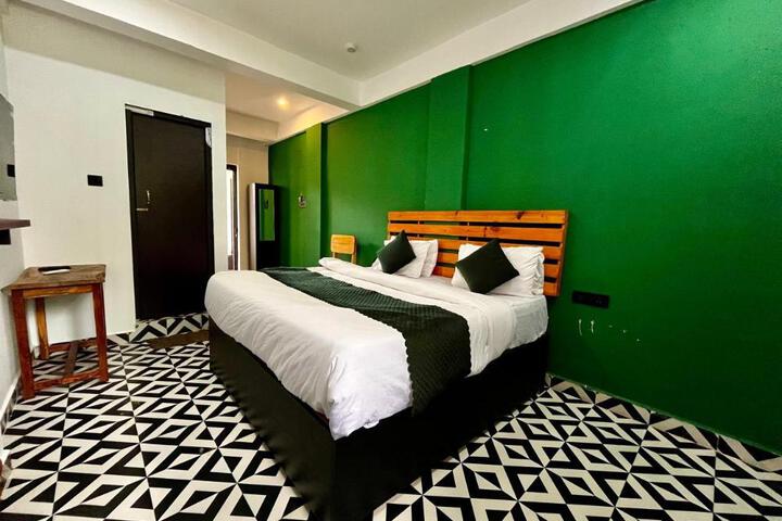 Bob Beach Hotel