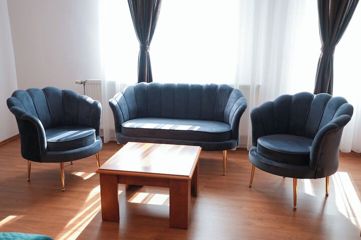 Room 16 of 23