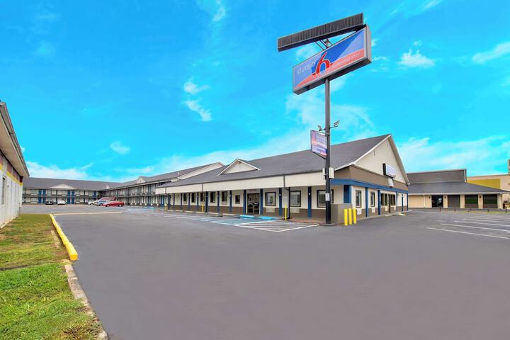 Studio 6 Jackson MS - I-55 in Jackson, MS
