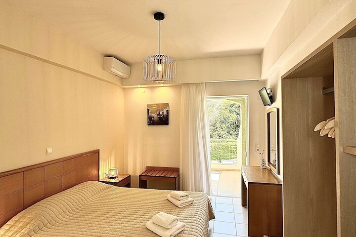 Room 26 of 60