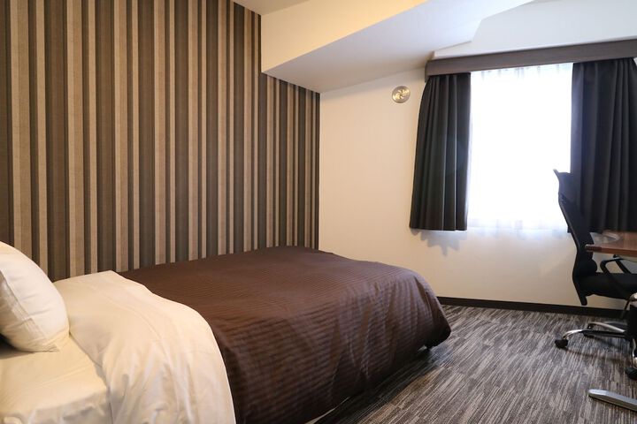 Room 20 of 112