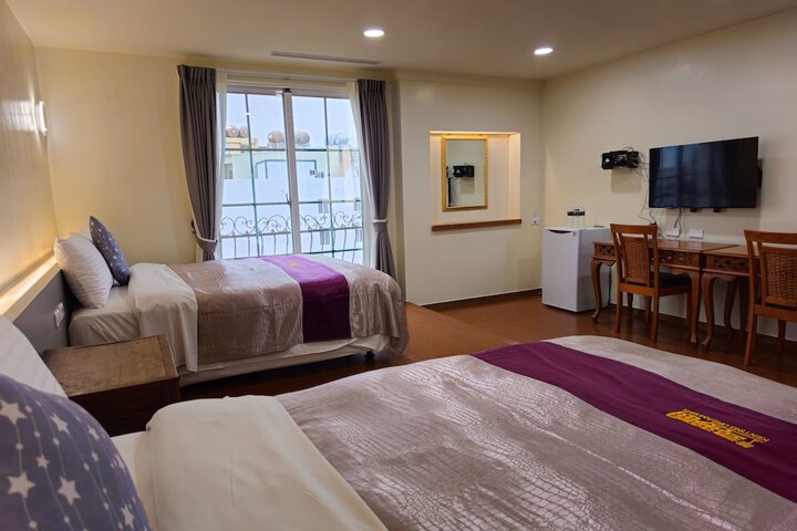 Room 20 of 81