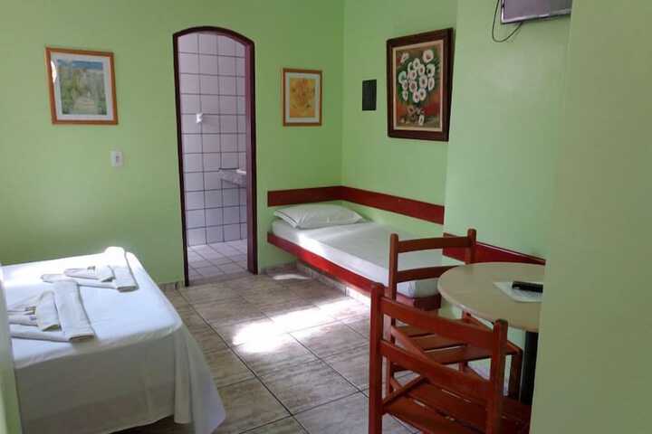 Room 9 of 41