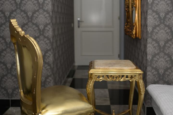 Room 11 of 57