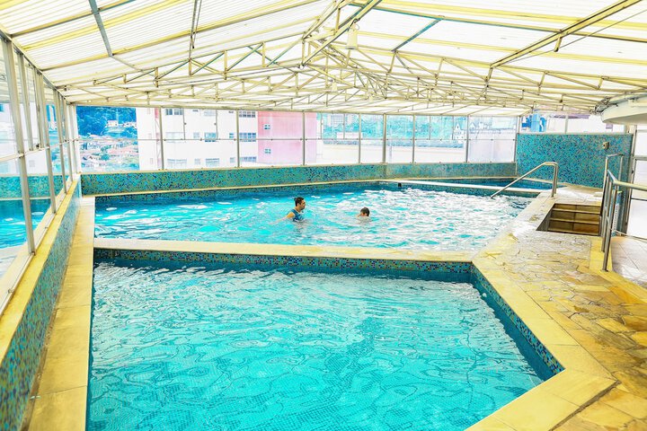 Hotel Pool