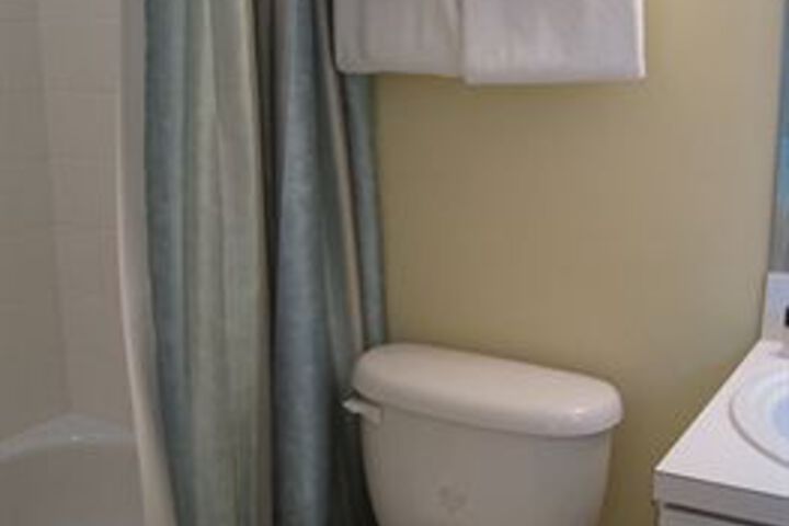 Room 5 of 101