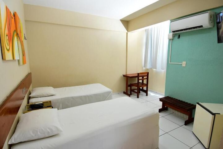 Room 19 of 31